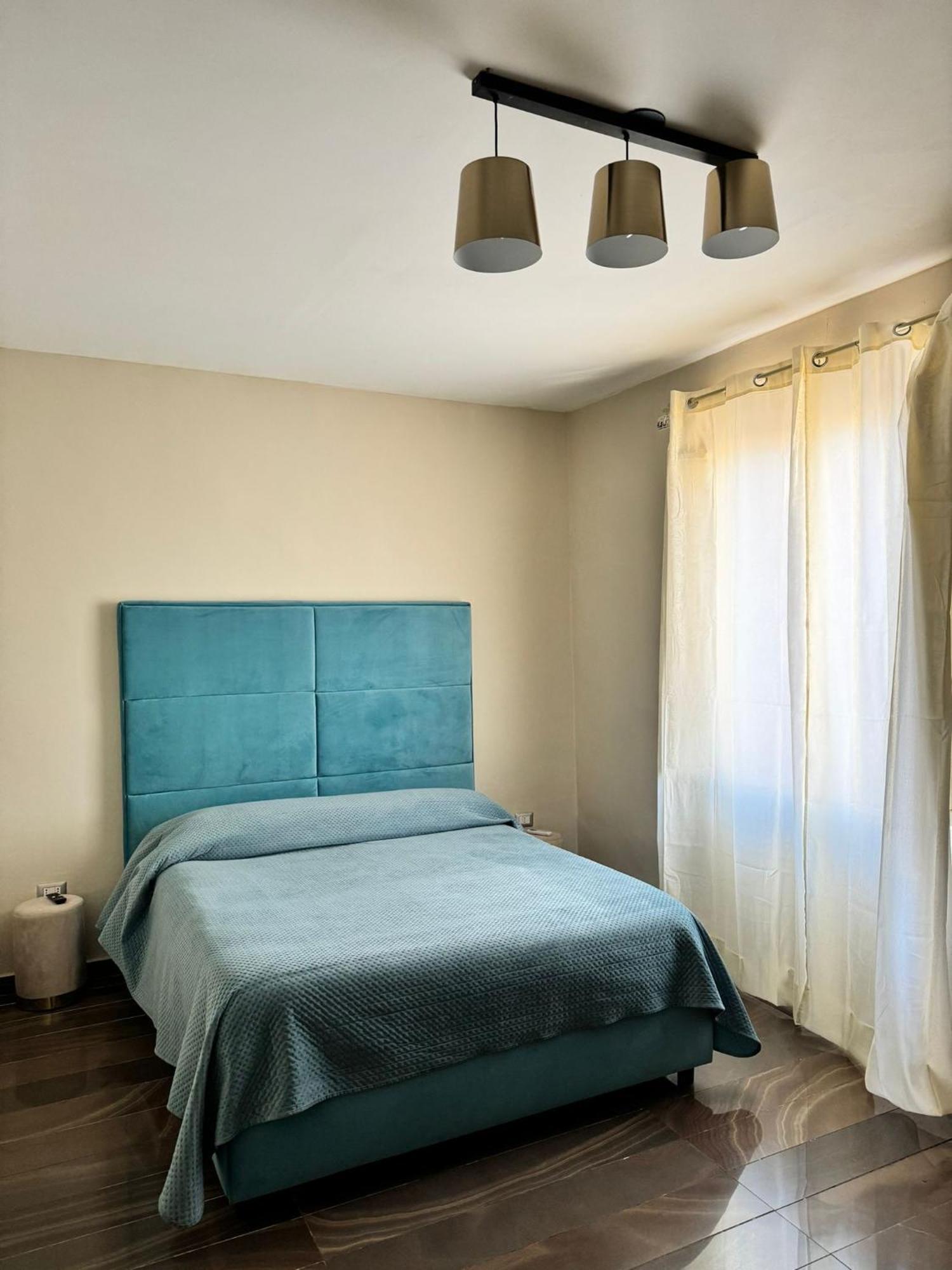 Room Station Giulia Napoli Esterno foto